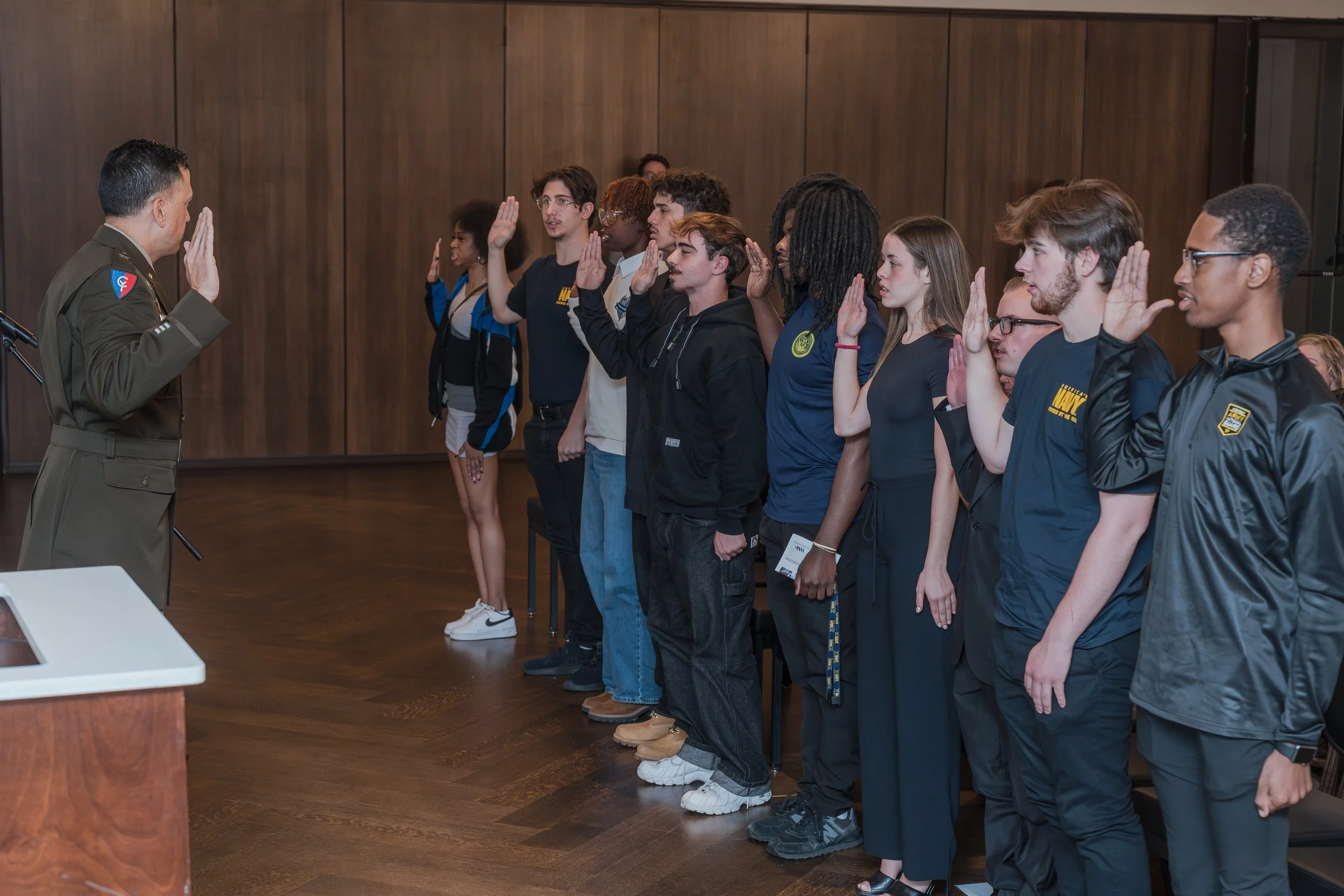 Answering the Call to Serve:&nbsp; Area High School Seniors Enlisting in U.S. Armed Services to be Recognized at The War Memorial&nbsp;&nbsp;