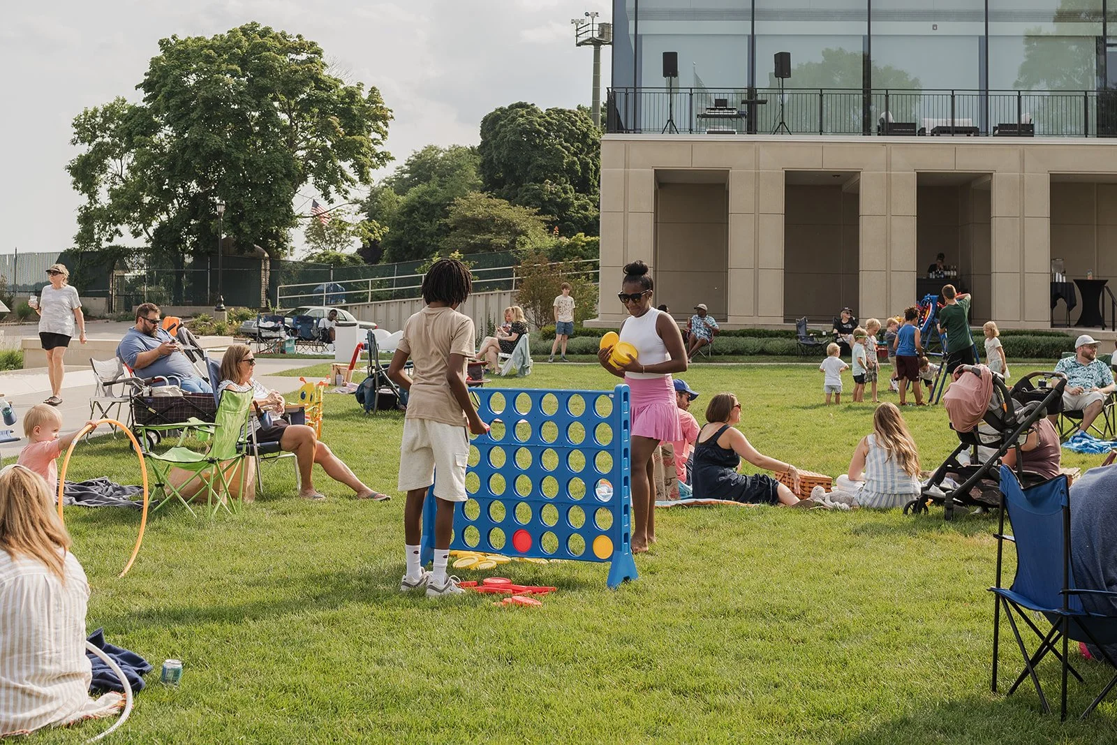 Picnic &amp; Play by the Lake
