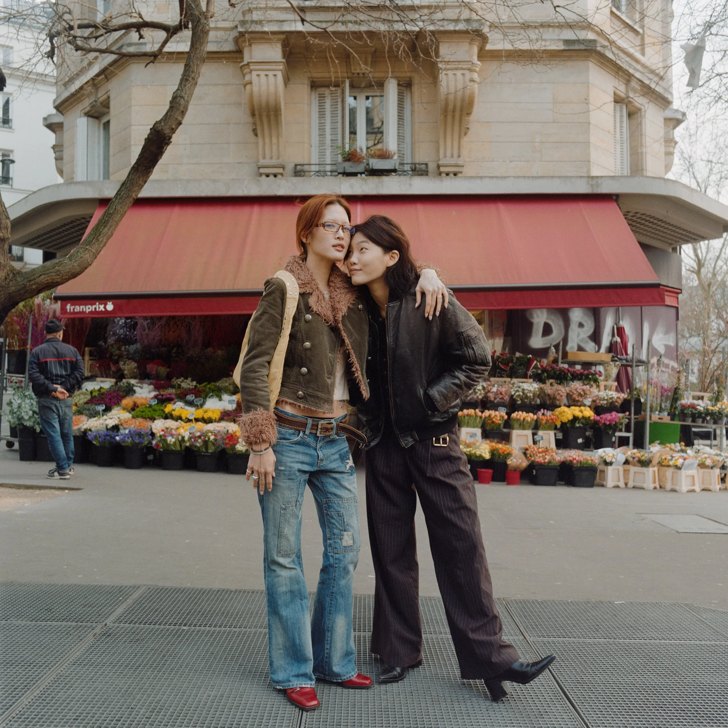 Paris - @konnichaan & @sylv.yun