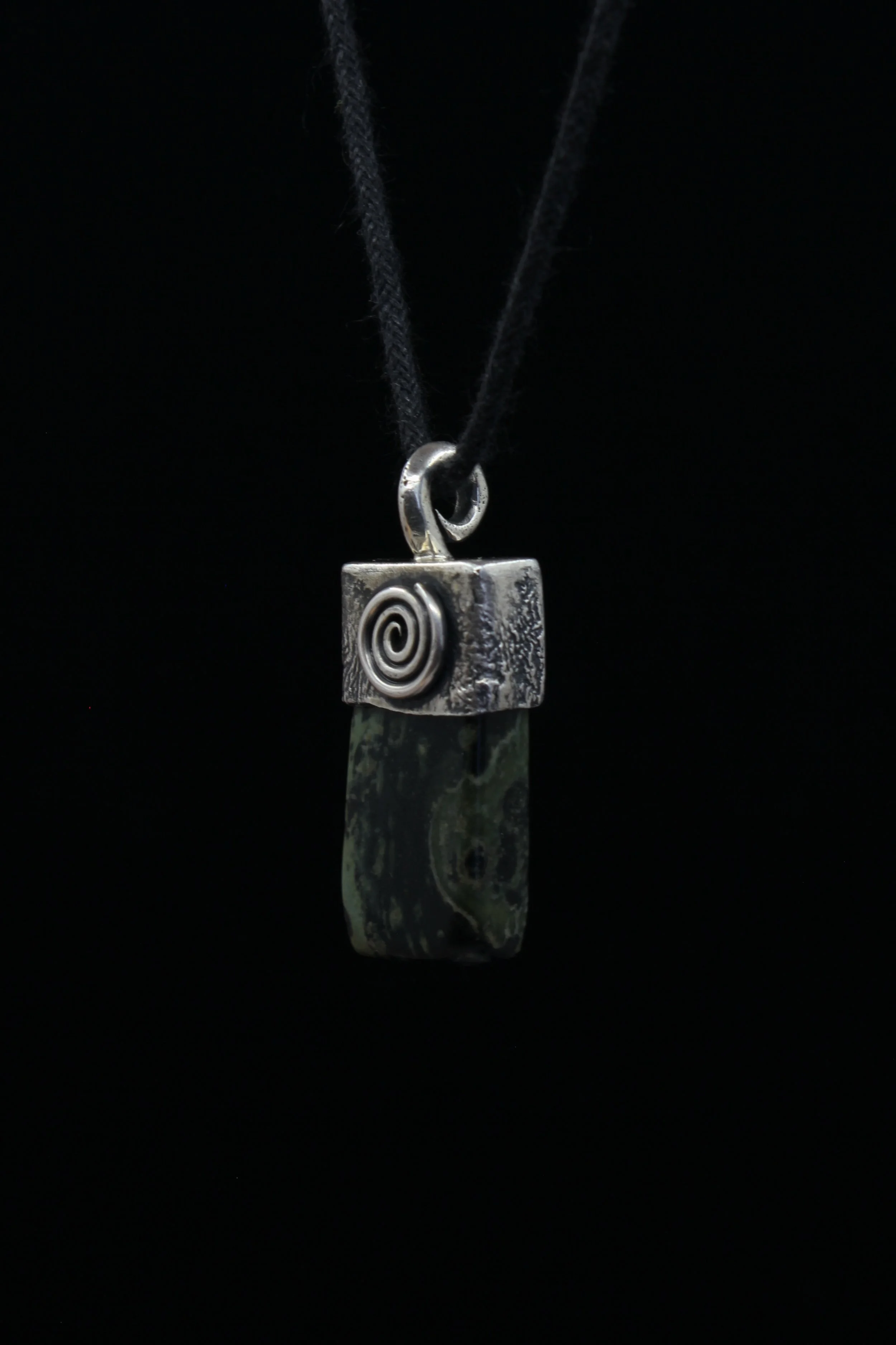 Spiral-silver-jasper-talisman-side.jpg