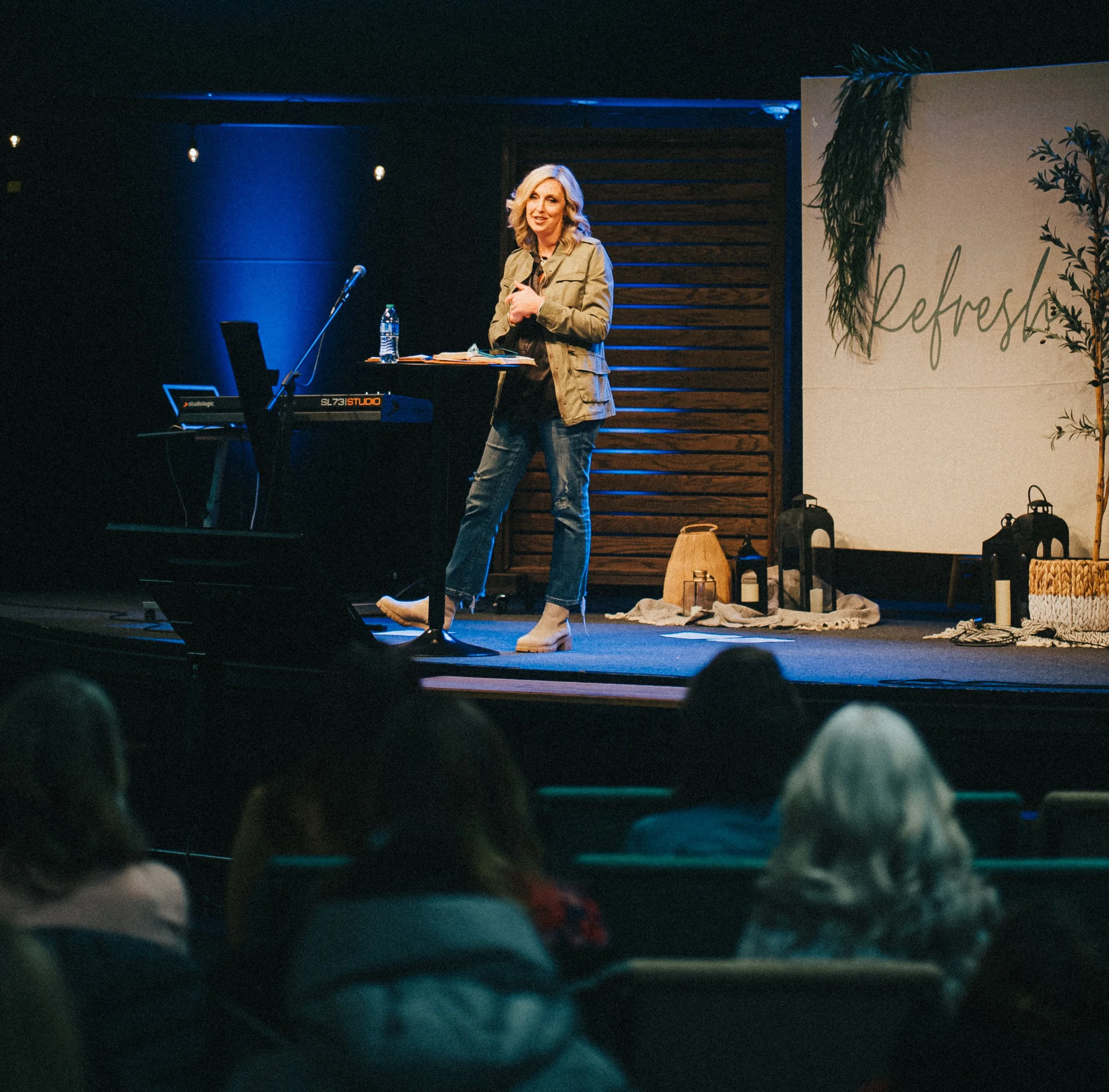 amy petersen bible teaching like a friend