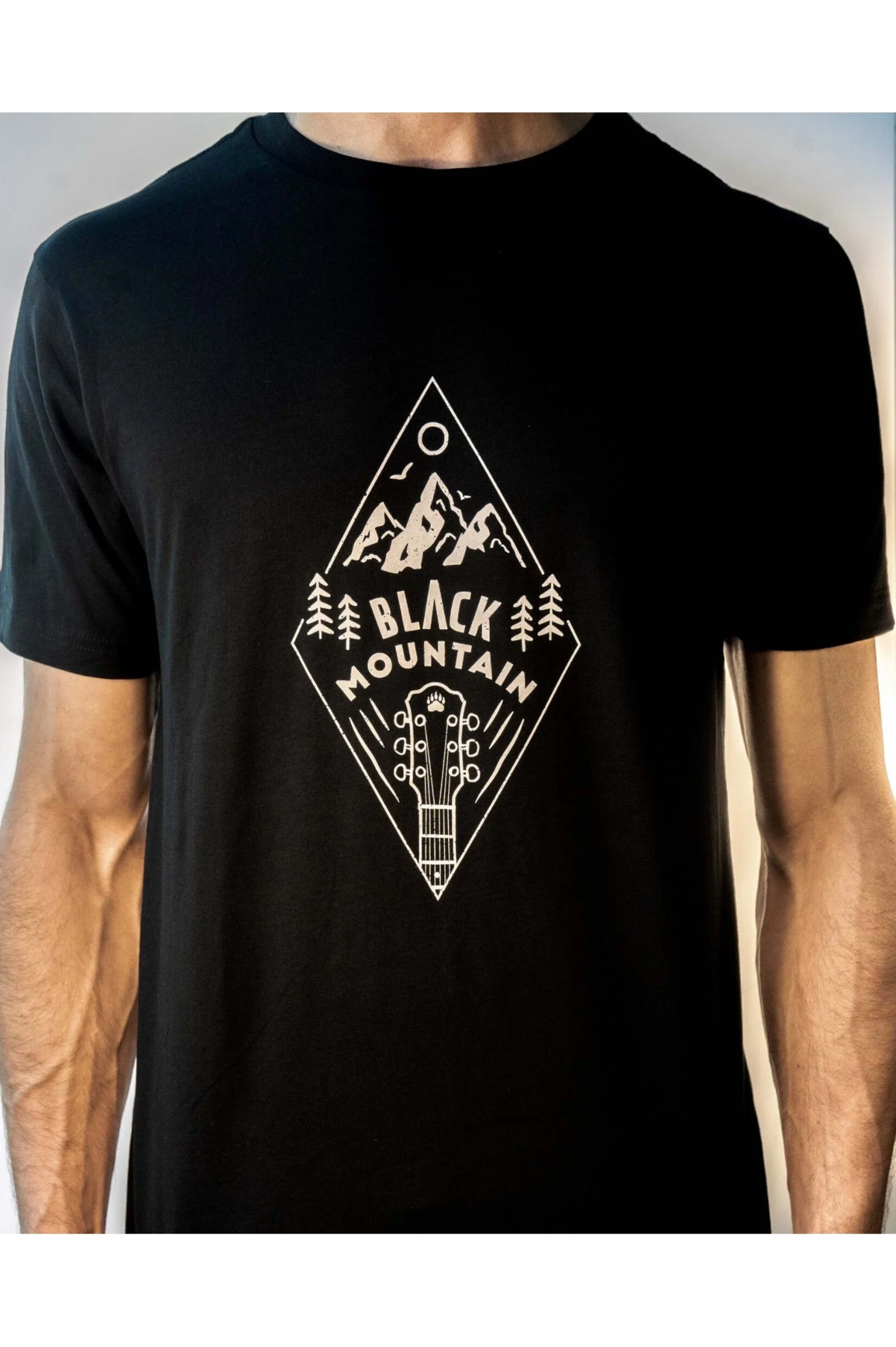 Black Mountain Diamond T-Shirt - Black