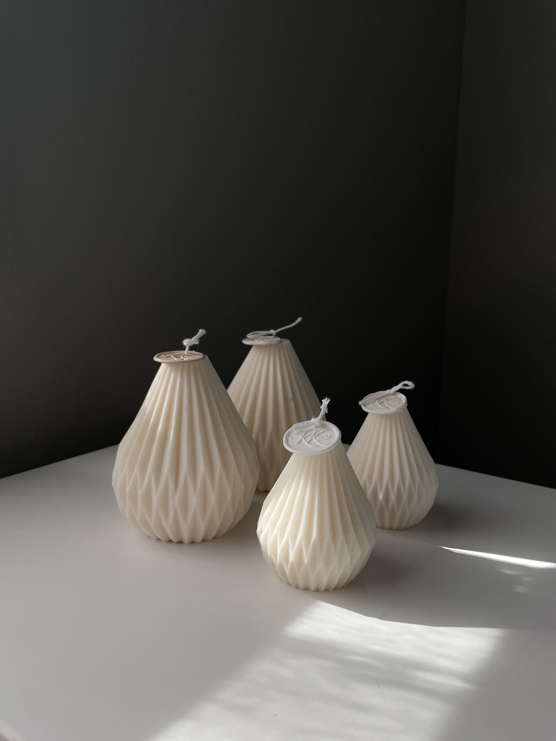 https://i.etsystatic.com/33233039/r/il/1e221f/3828120640/il_fullxfull.3828120640_s1fv.jpg