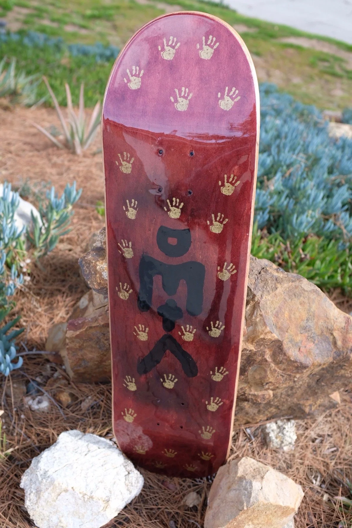 Burgundy Deta Skateboard