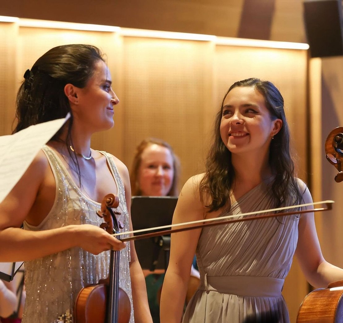 I couldn&rsquo;t have wished to play La Muse et le Po&egrave;te with anyone more special than @stephaniehuangcello 💕 👭🏻

Thank you @musicchapel and @listeningcollectif 

📸@megane.fphotography for the beautiful photos!