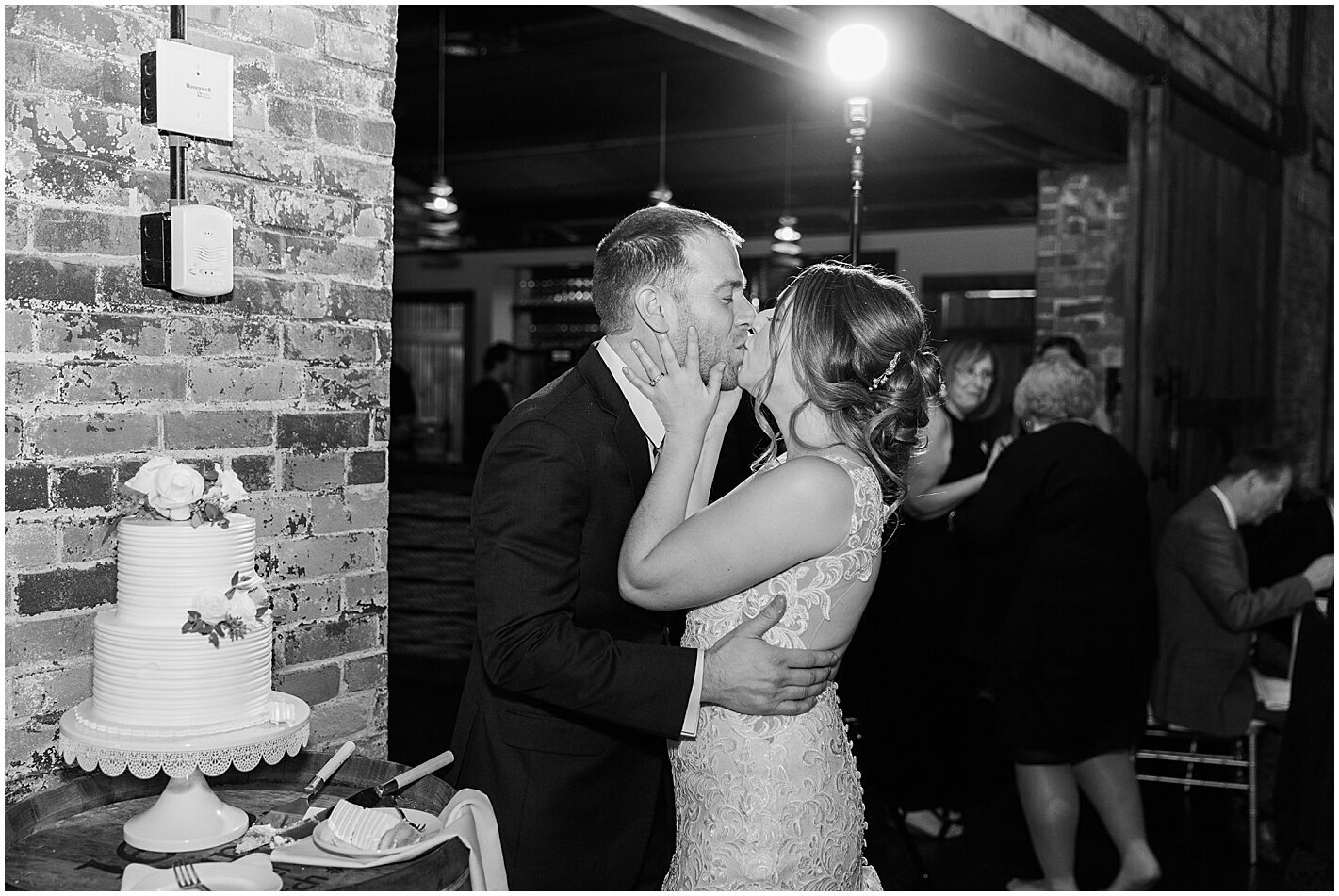 Reception at 1620 winery by Alyssa Parker Photography