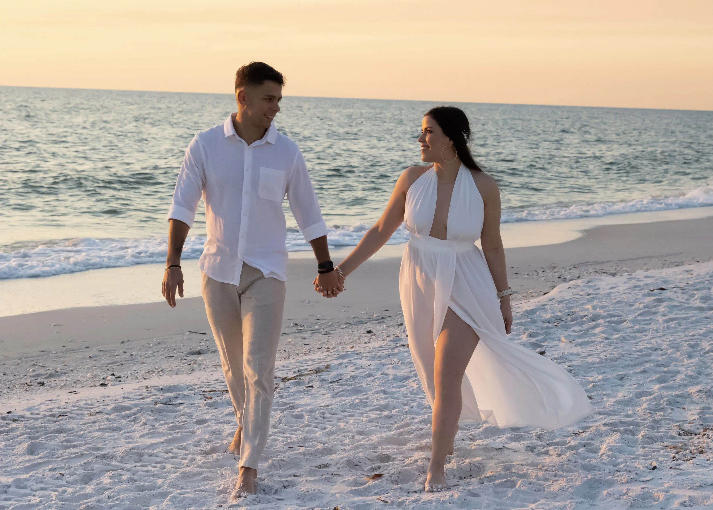 Professional couples session on the beac of South Florida by Claudia Sierra Photography