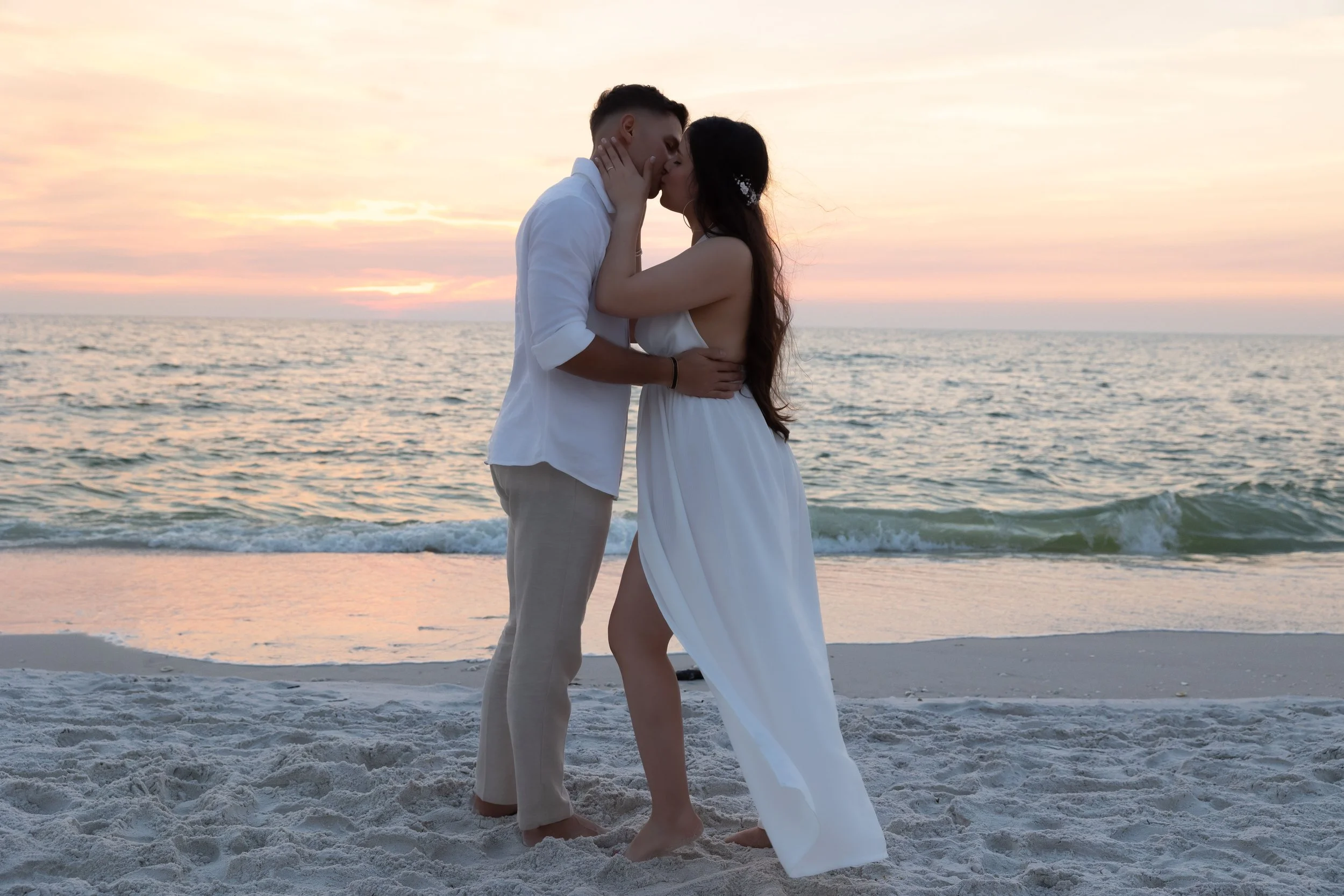 Professional couples session on the beac of South Florida by Claudia Sierra Photography