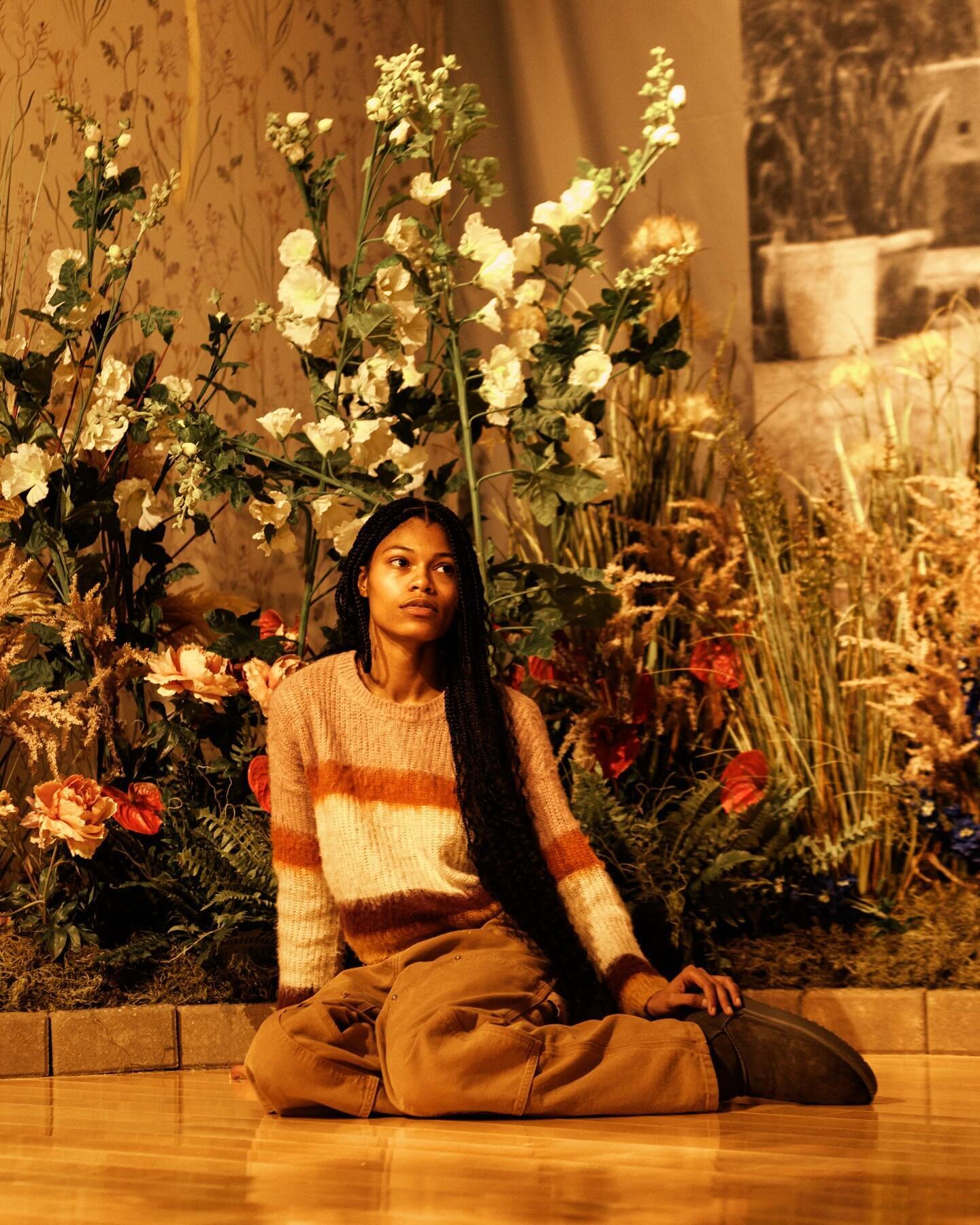 🌷 &ldquo;Freedom Square: The Black Girlhood Altar&rdquo; is the most impactful exhibition I have ever experienced. Organized by the visionaries, artists, activists, and girl/friends of @alongwalkhome this project honors our missing and murdered Blac