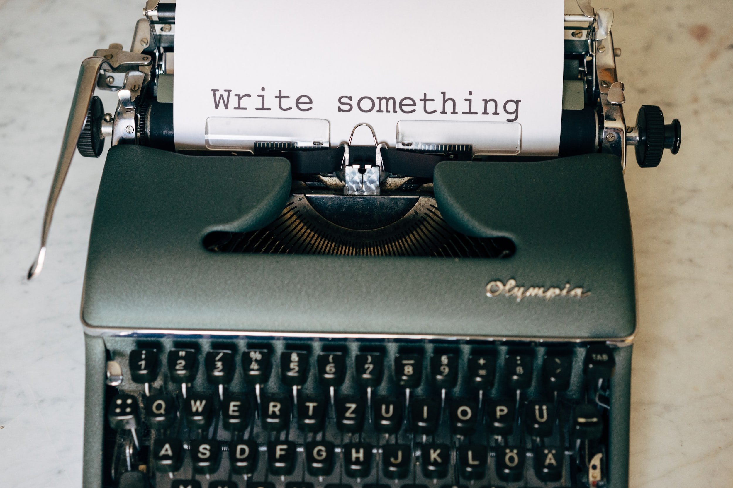 Transform Your Writing Skills with These Life-Changing Quotes from Legendary Authors!