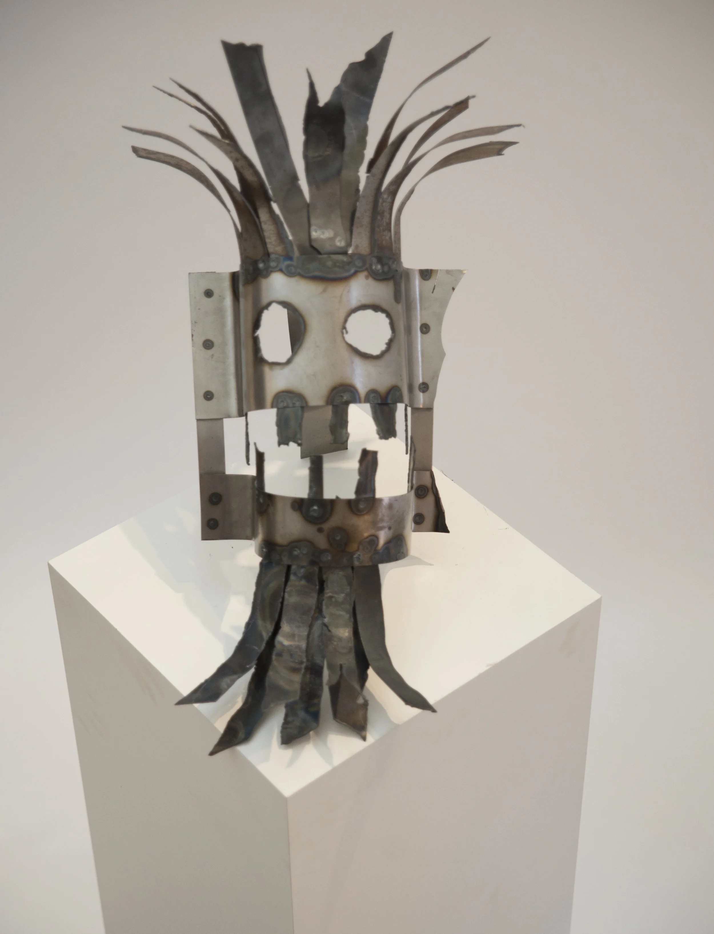 Pineapple Shaman
2' x 1' x 1'
Steel
2014