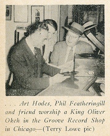 Phil Featheringill (middle) - JazzQuarterlySpring1943.jpg