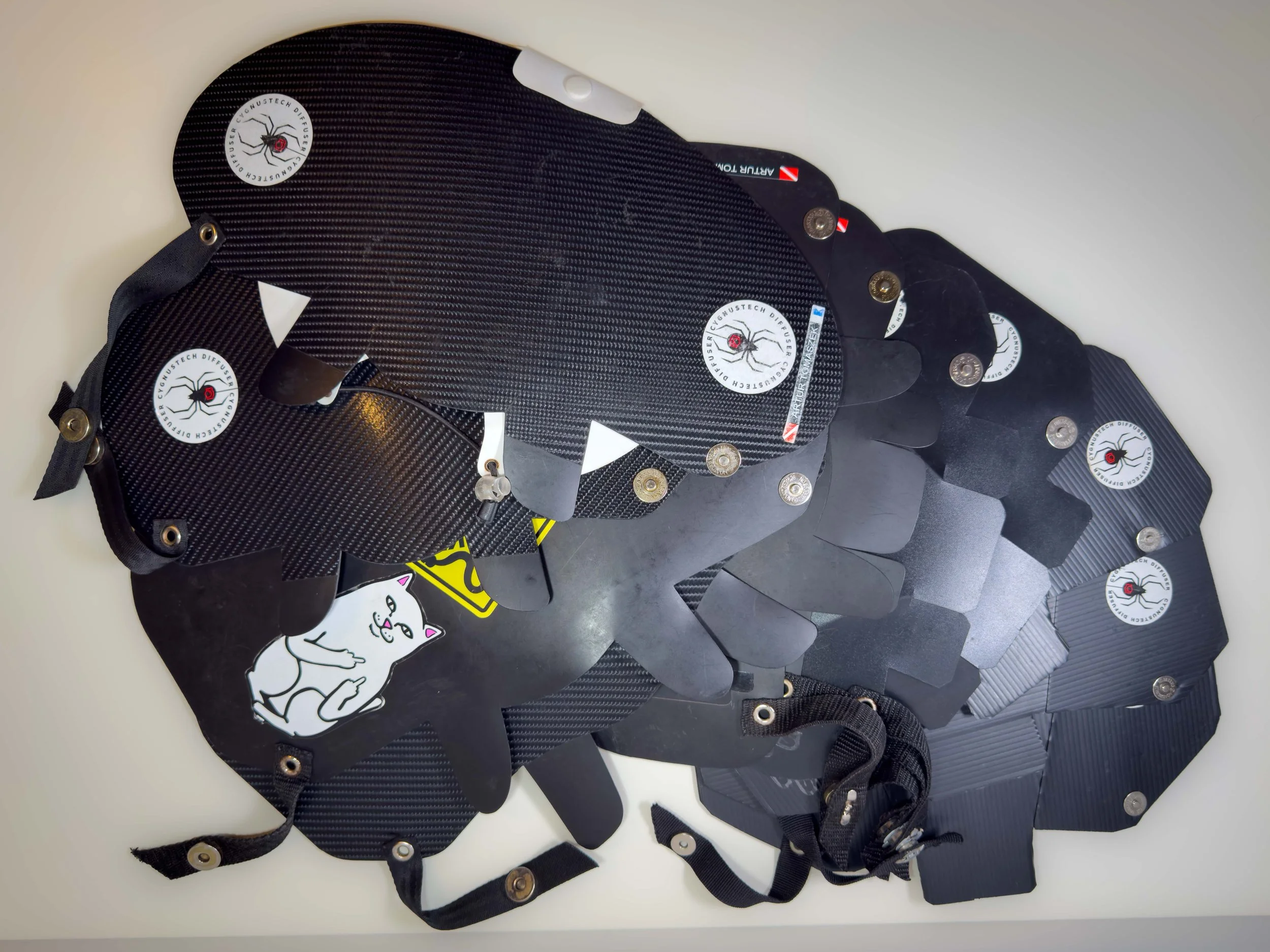 A collection of Cygnustech diffusers.