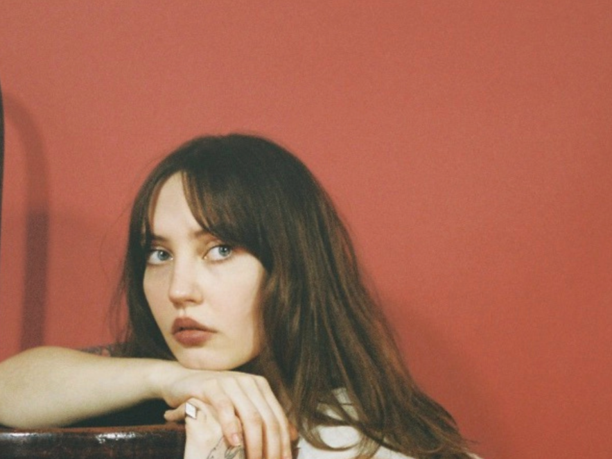 Rina Ford Debuts “Heart Wants” with ONNA, giving back to Ivan Franko National University of Lviv Botanical Garden in Lviv, Ukraine
