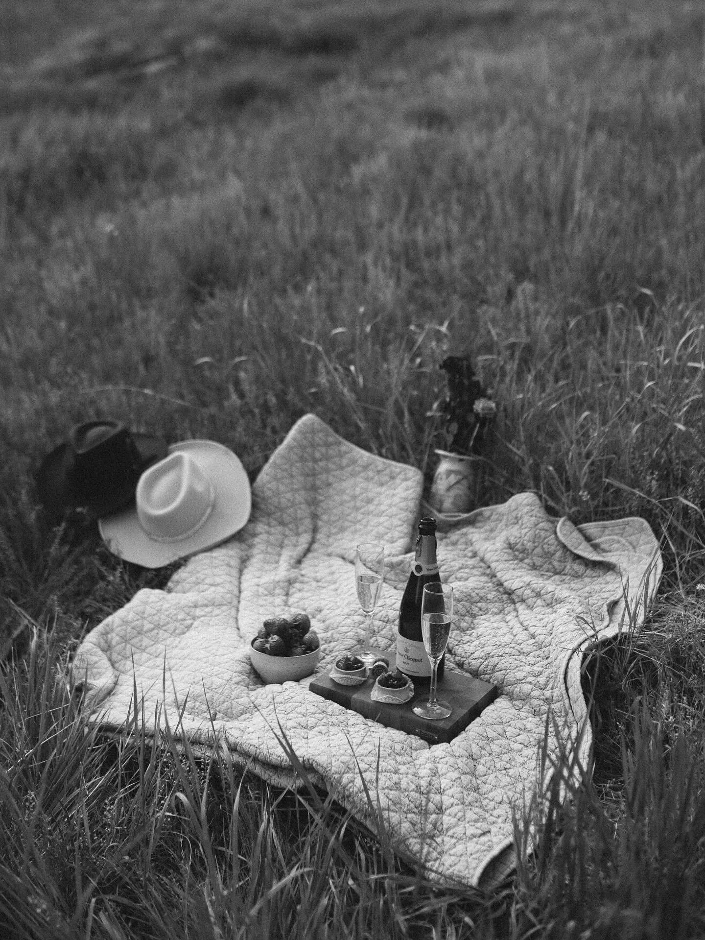 Picnic date or engagement session? This night was complete with yummy snacks, card games, and slow dancing in the mountains. If I could recommend anything while planning for your engagement session it&rsquo;s to lean in and make it a reflection of yo