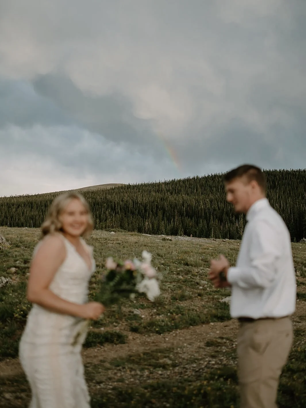 Some elopement magic for your feed today 
.
.
.
.
#coloradoelopementphotographer #coloradoweddingphotographer #mountainelopement #destinationelopement #adventureelopement #adventureelopementphotographer #elopeincolorado 

Colorado Elopement Photograp