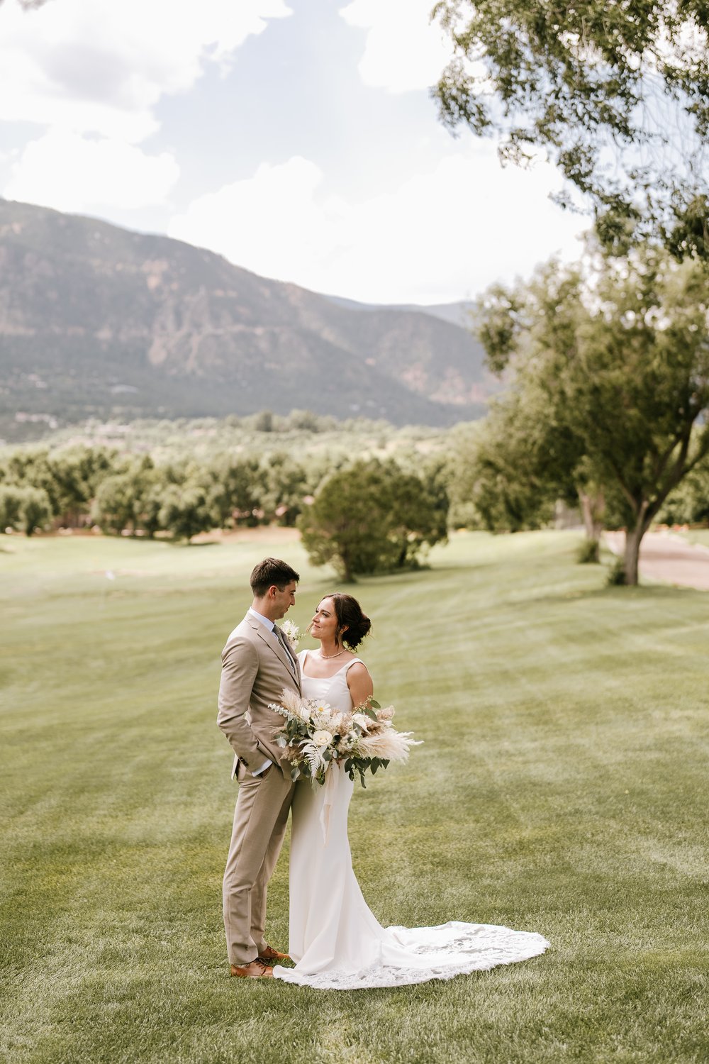 Cheyenne Mountain Resort Wedding - MKR Photos