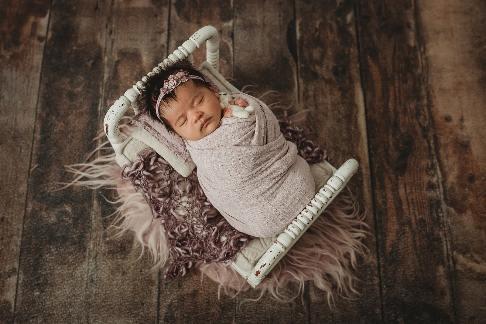 Pekin Newborn Photographer