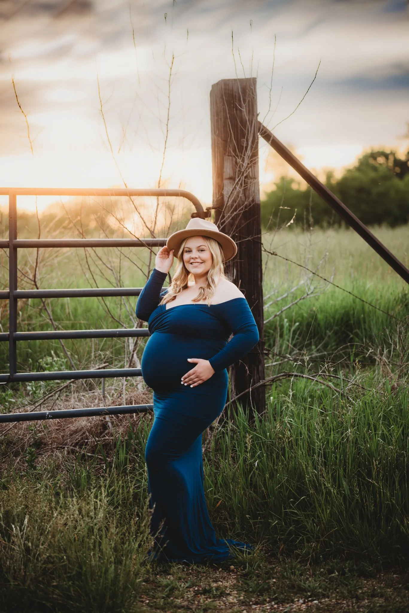 Pekin IL Maternity Photographer