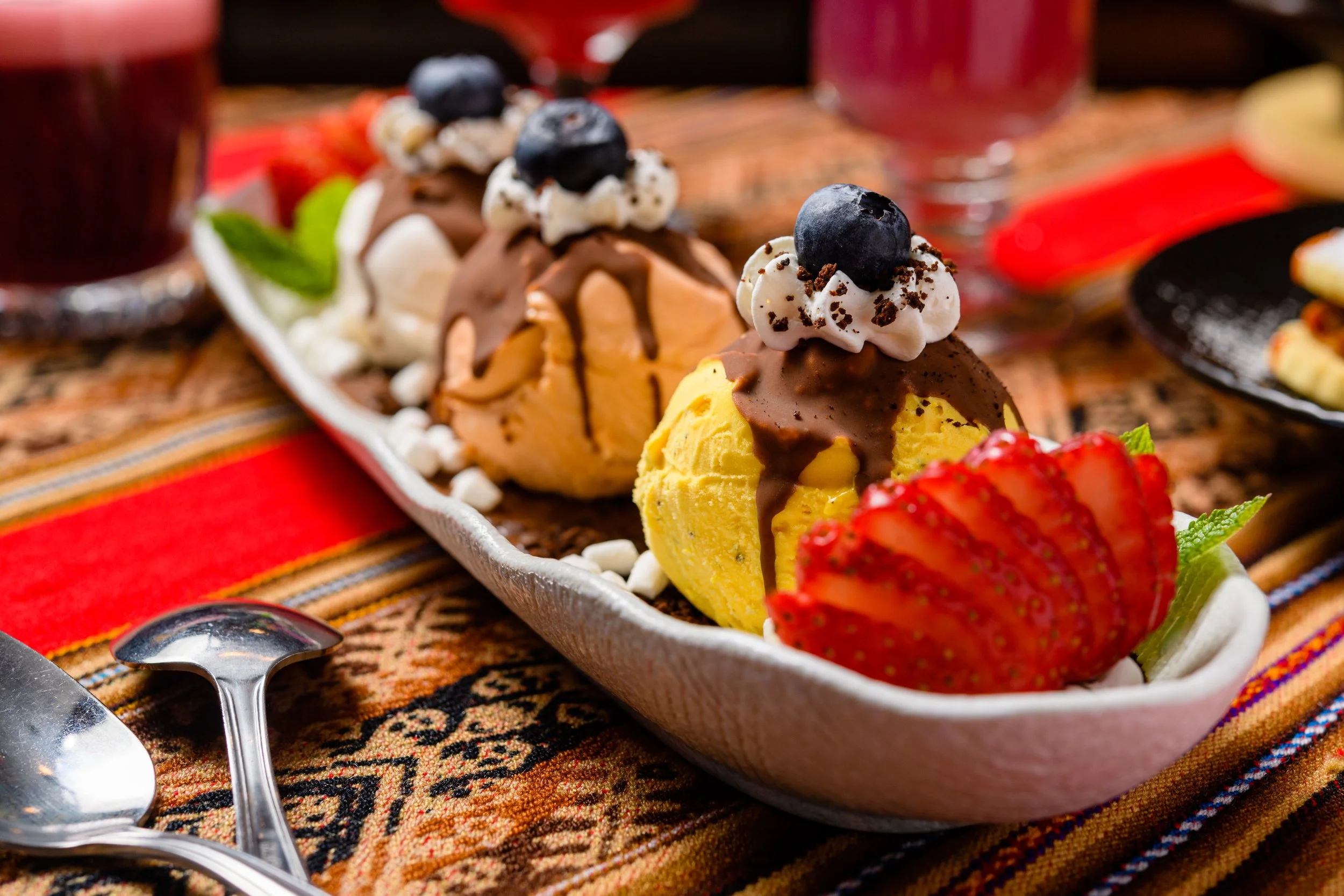 THE MENU — CORACORA