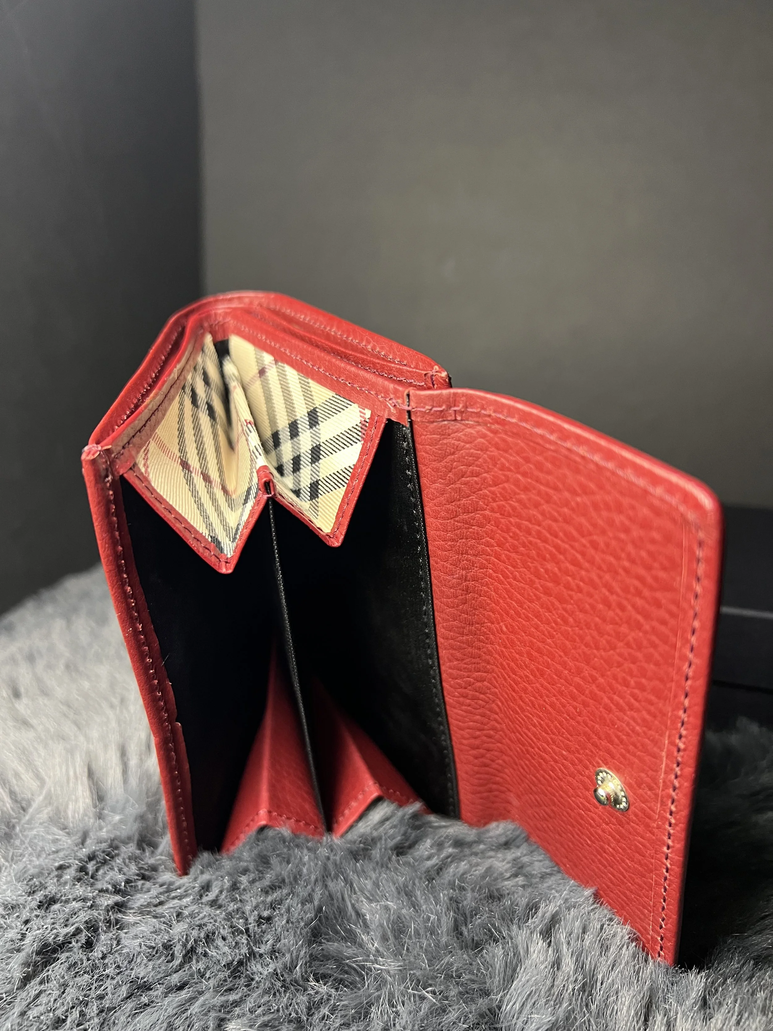 Folding Wallet Burberry Red Leather Wallet Burberry Red Color Red
