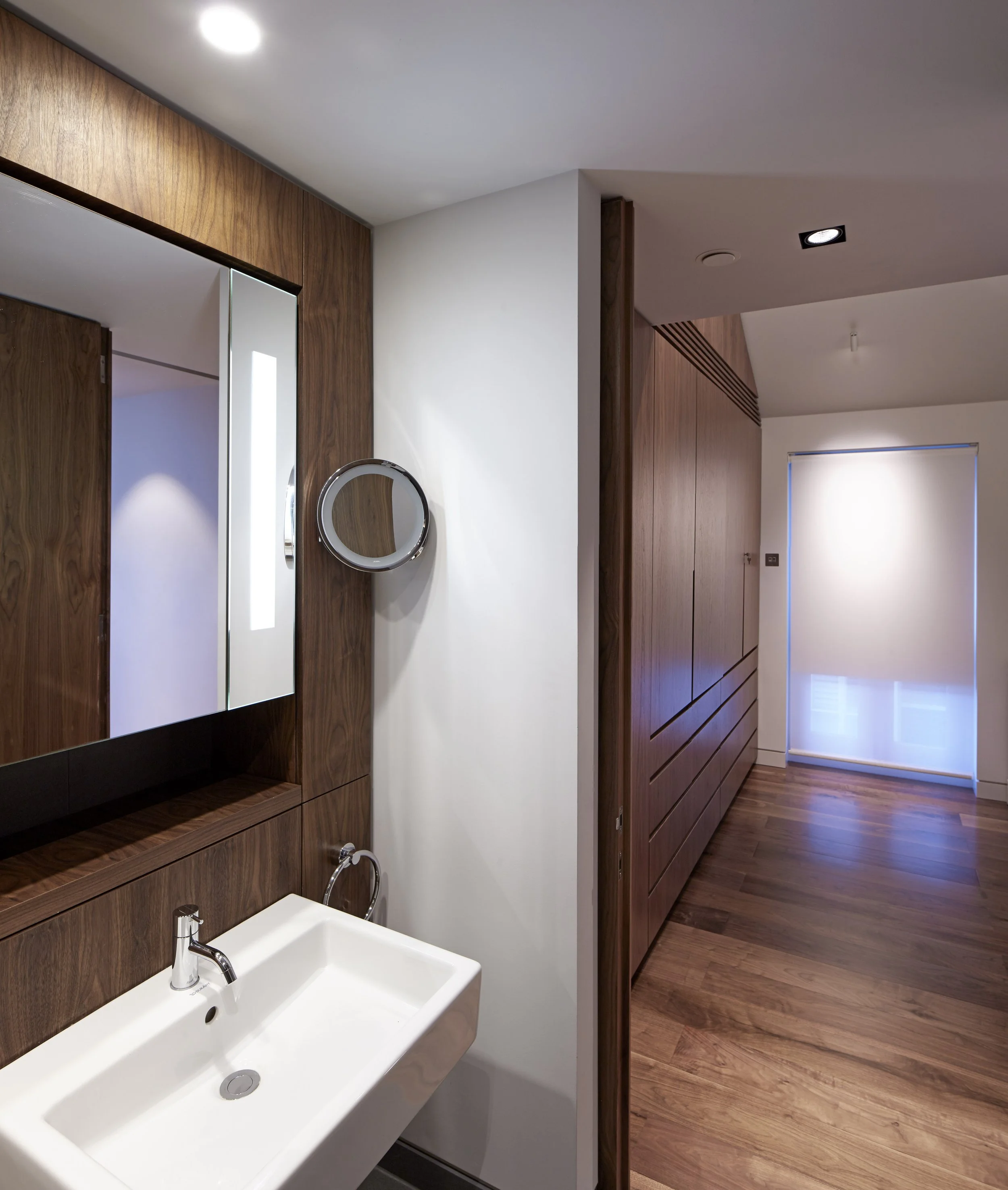 William Deakins Kensignton Mews 07.jpg