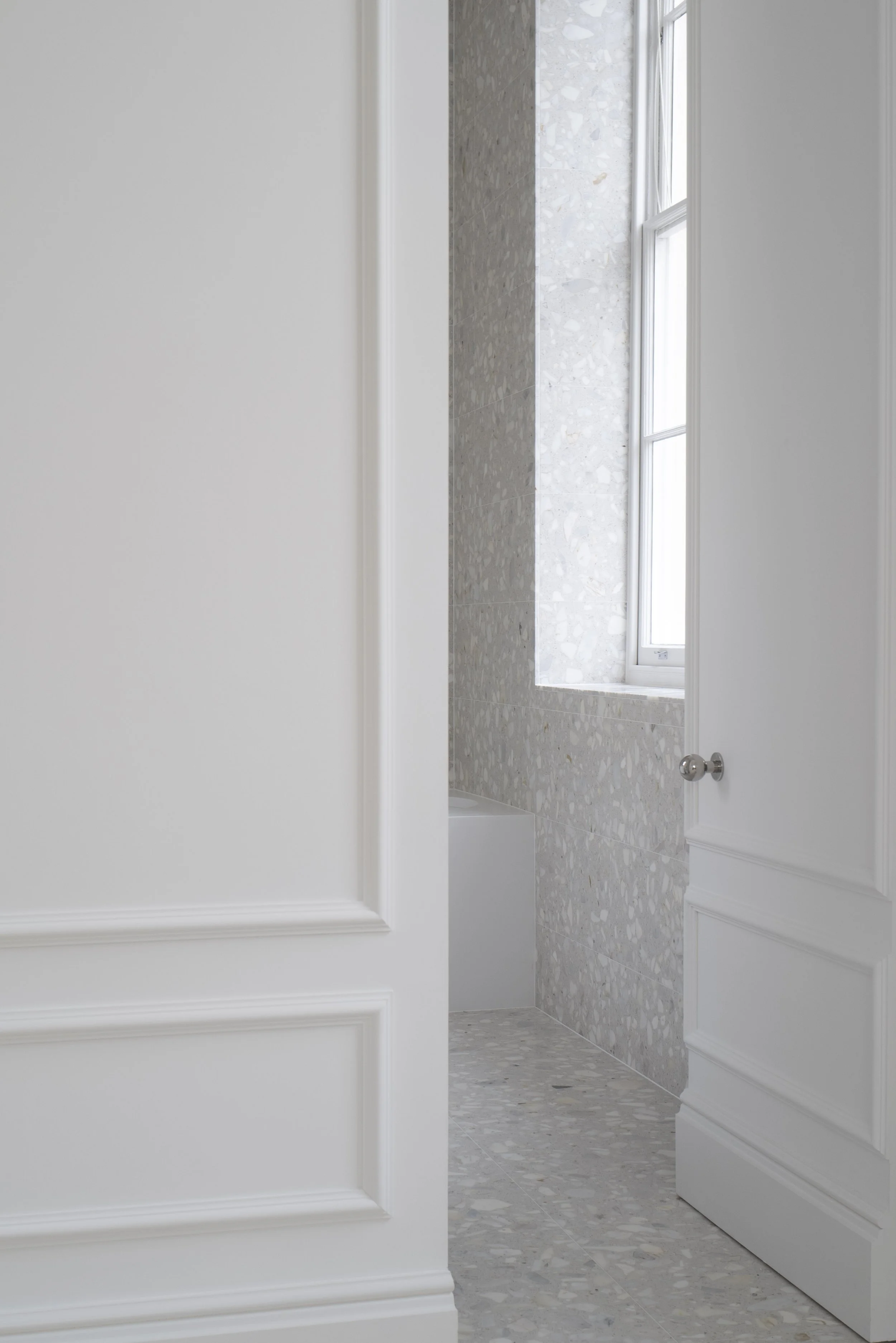NGUT-1553-Belgravia Apartment-WilliamDeakins-NickGuttridge-09.jpg