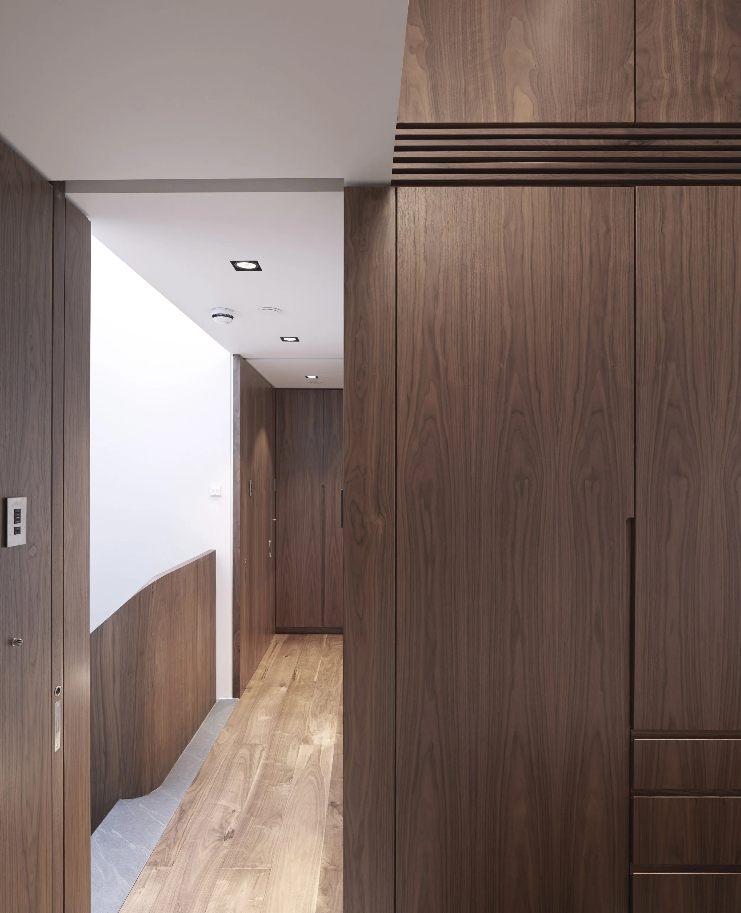 William Deakins Kensignton Mews 12.jpg