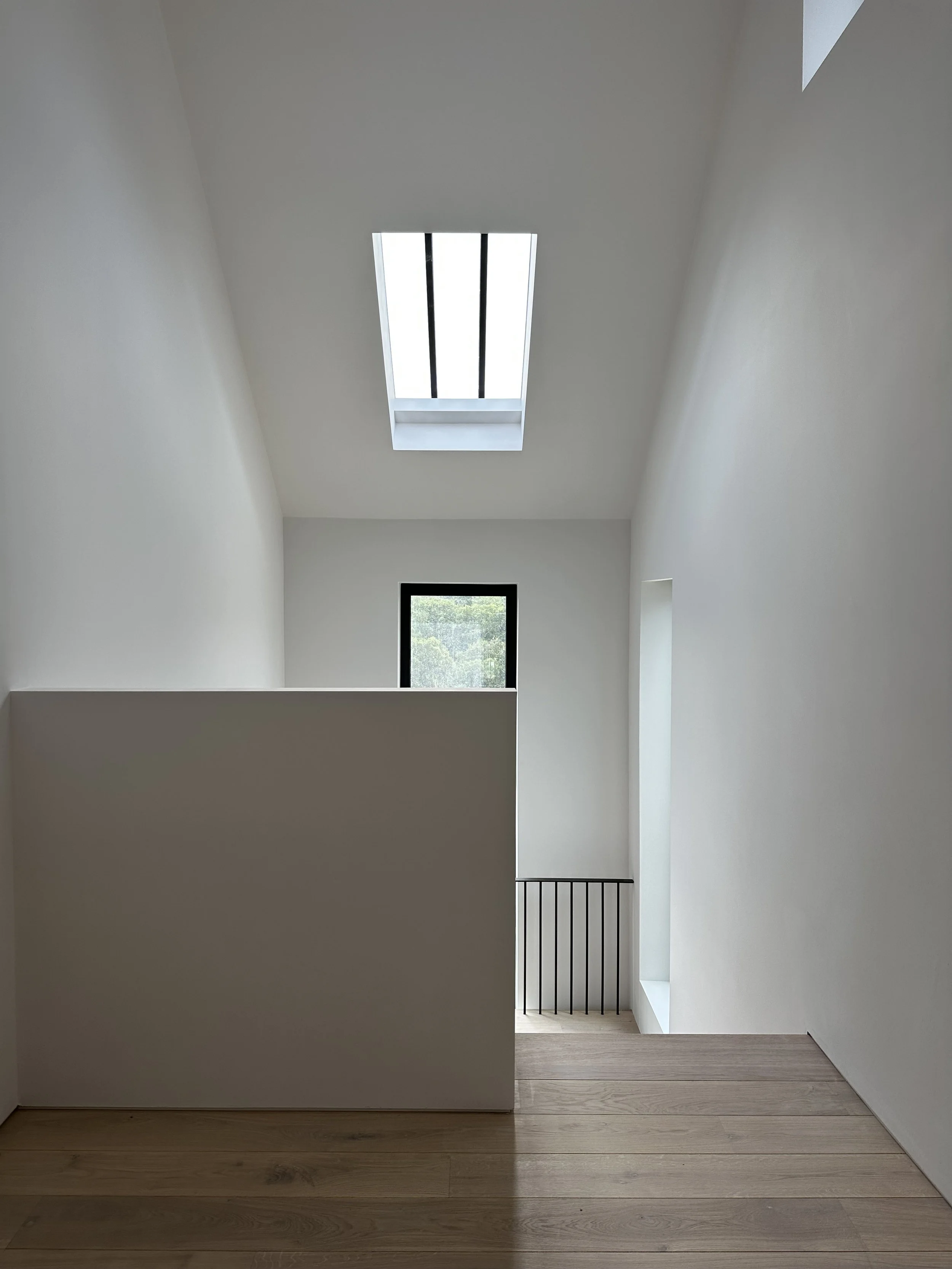 WILLIAMDEAKINS-HIGHWEALD-NEWBUILDCOUNTRYHOME05.jpeg
