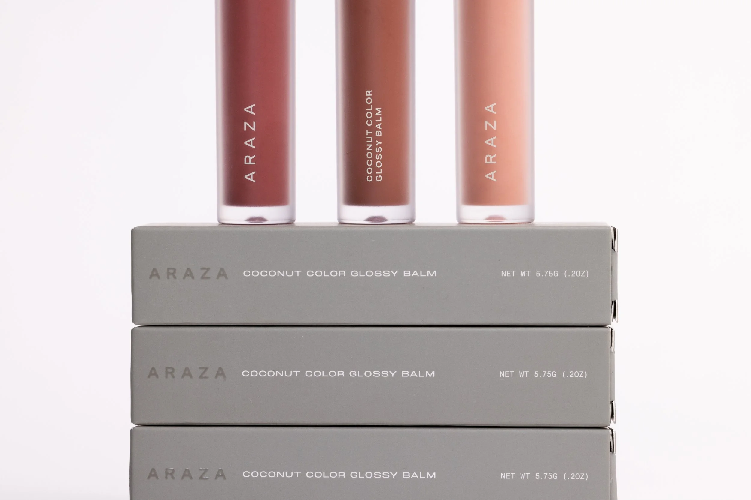 mm_photography_032026_araza portfolio page_lipgloss stacked_532A9426.jpg