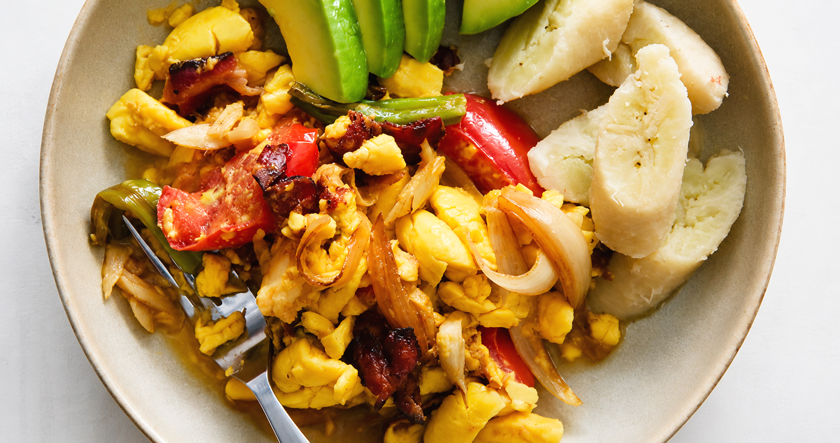 A Taste of Tradition: Jamaican Dishes with Deep Island Roots