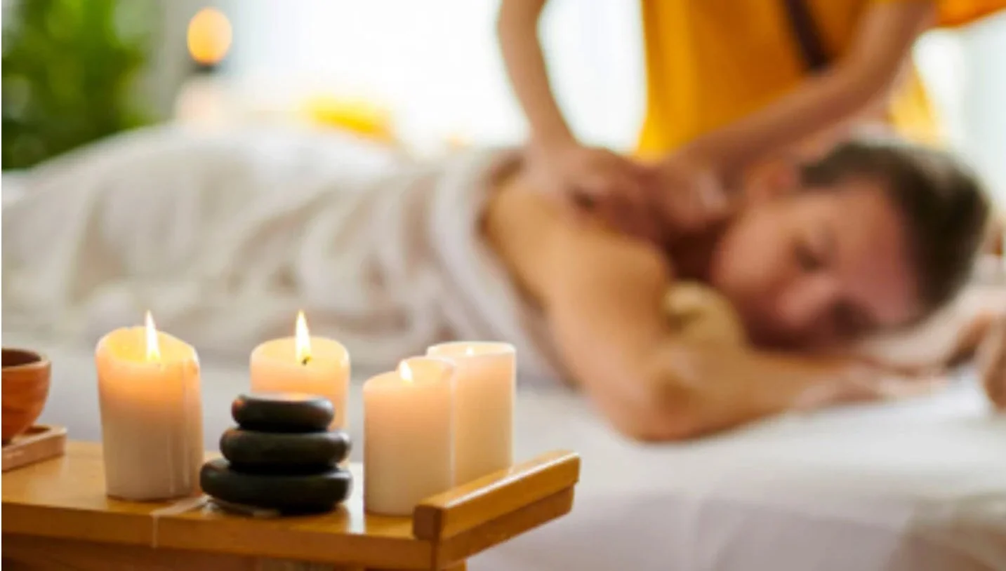 Massage being given by massage therapist at Luxe Oasis