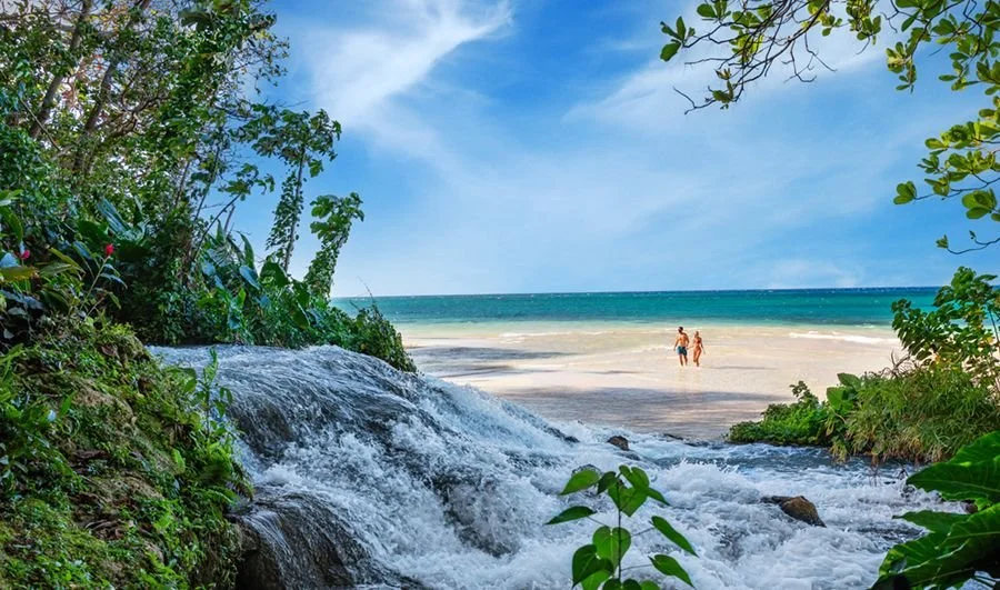 Dunns-River-Beach.jpg