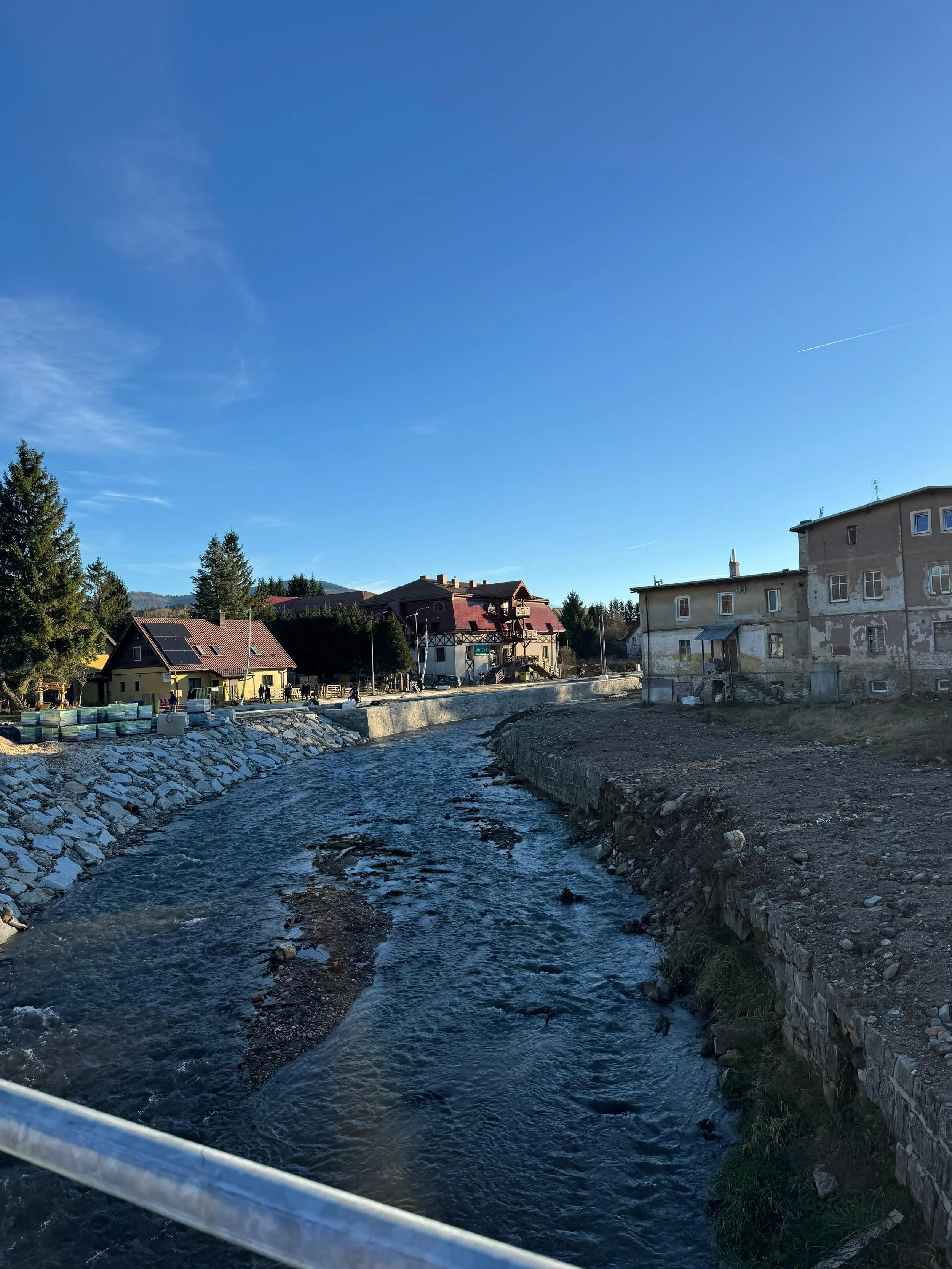 WhatsApp Image 2025-12-10 at 22.26.37.jpeg