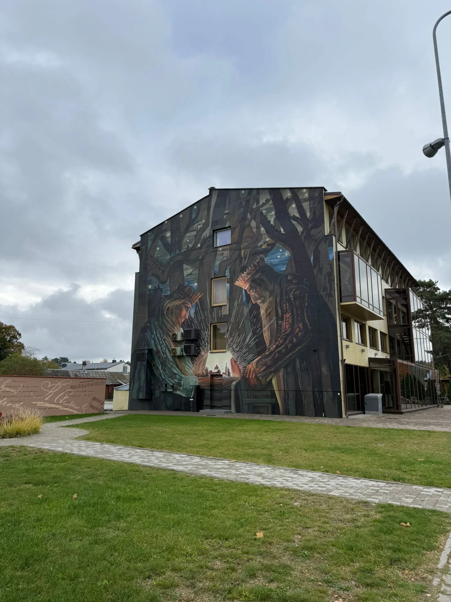 WhatsApp Image 2025-10-16 at 13.16.27.jpeg