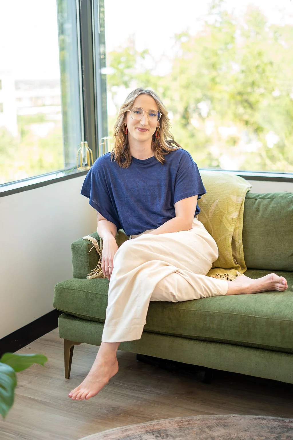 Parenting as a Daughter: How Your Own Attachment Wounds Shape Your Nervous System as a Mother