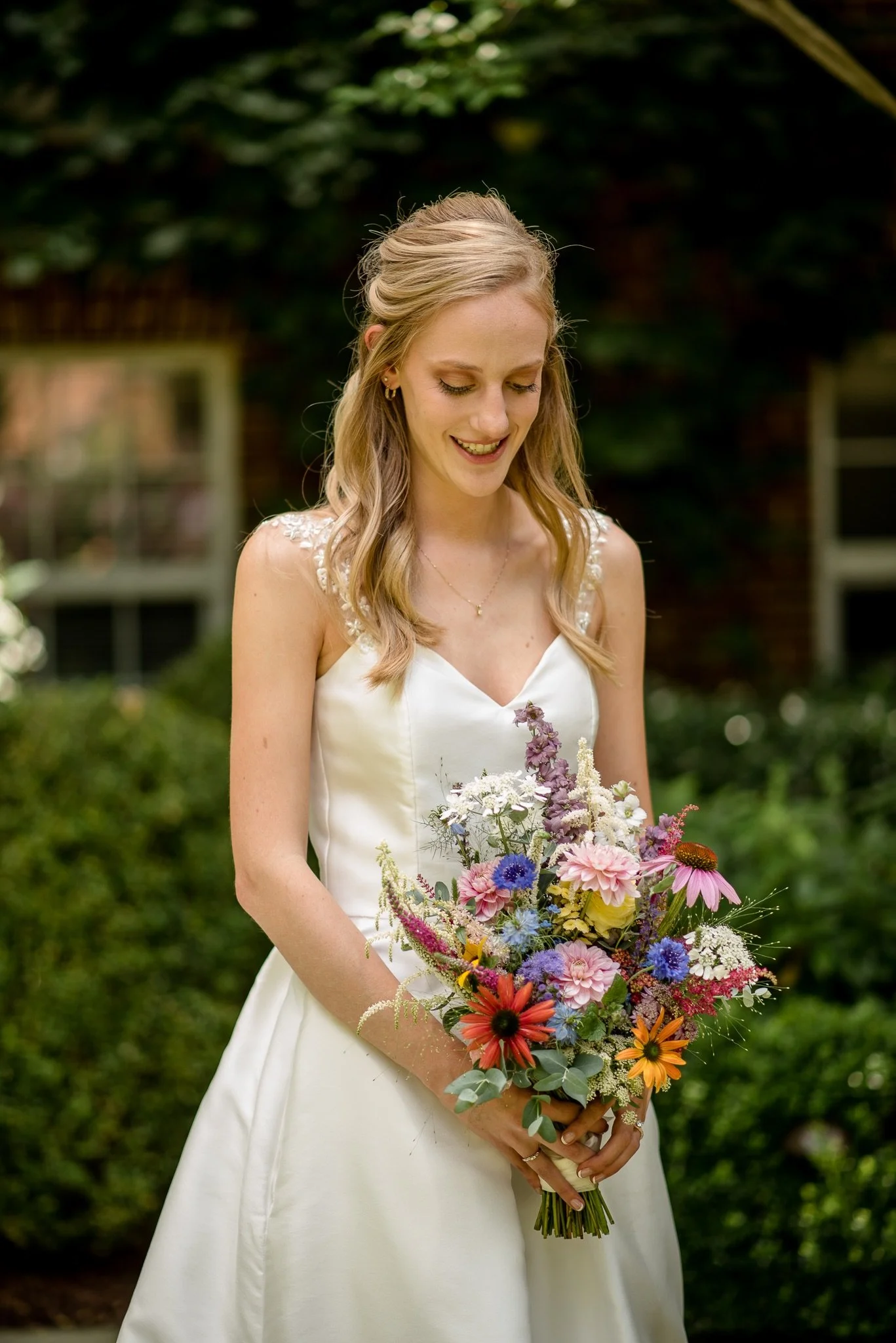 fireside farm wedding flowers bouquet 9.jpg