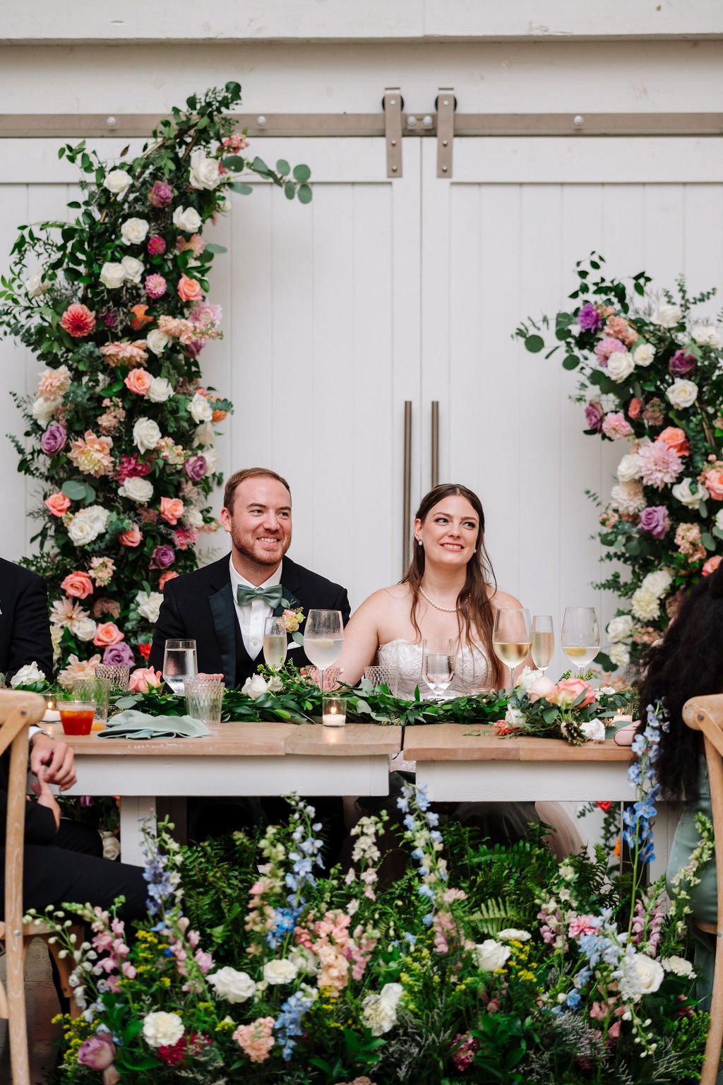 Fireside Farm Shelby Daise Carolina Grave deconstructed arch sweetheart table.jpg