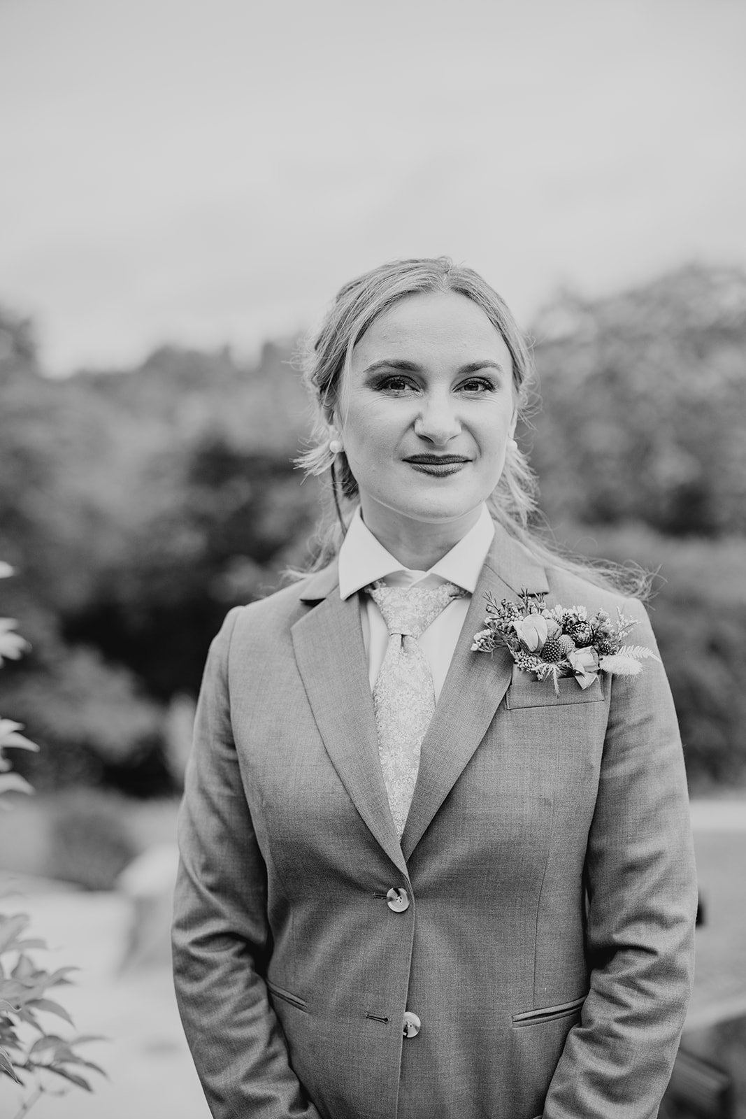 ColinClaireCeremony female pocket square.jpg