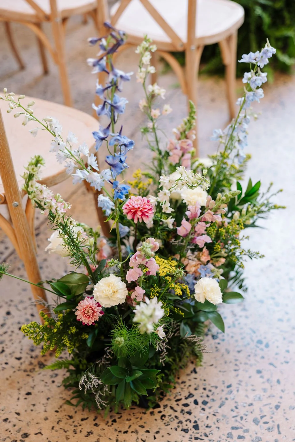 Ground aisle florals Carolina Grove.jpg