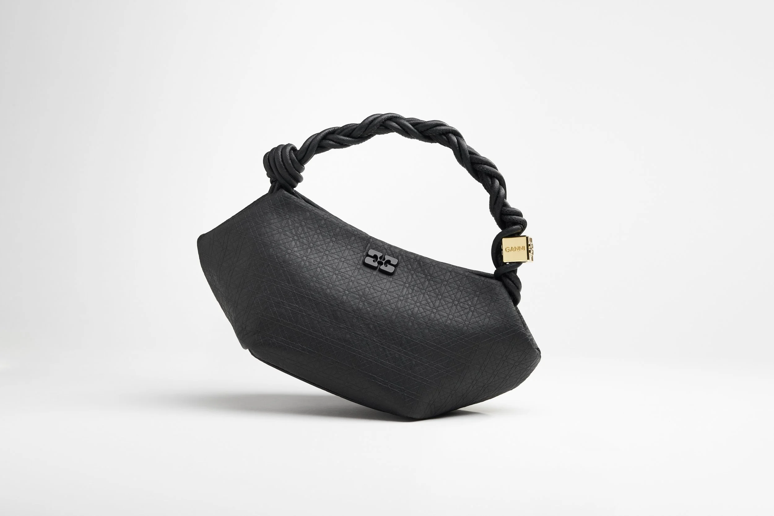 ACCESSORIES - MODERN SYNTHESIS