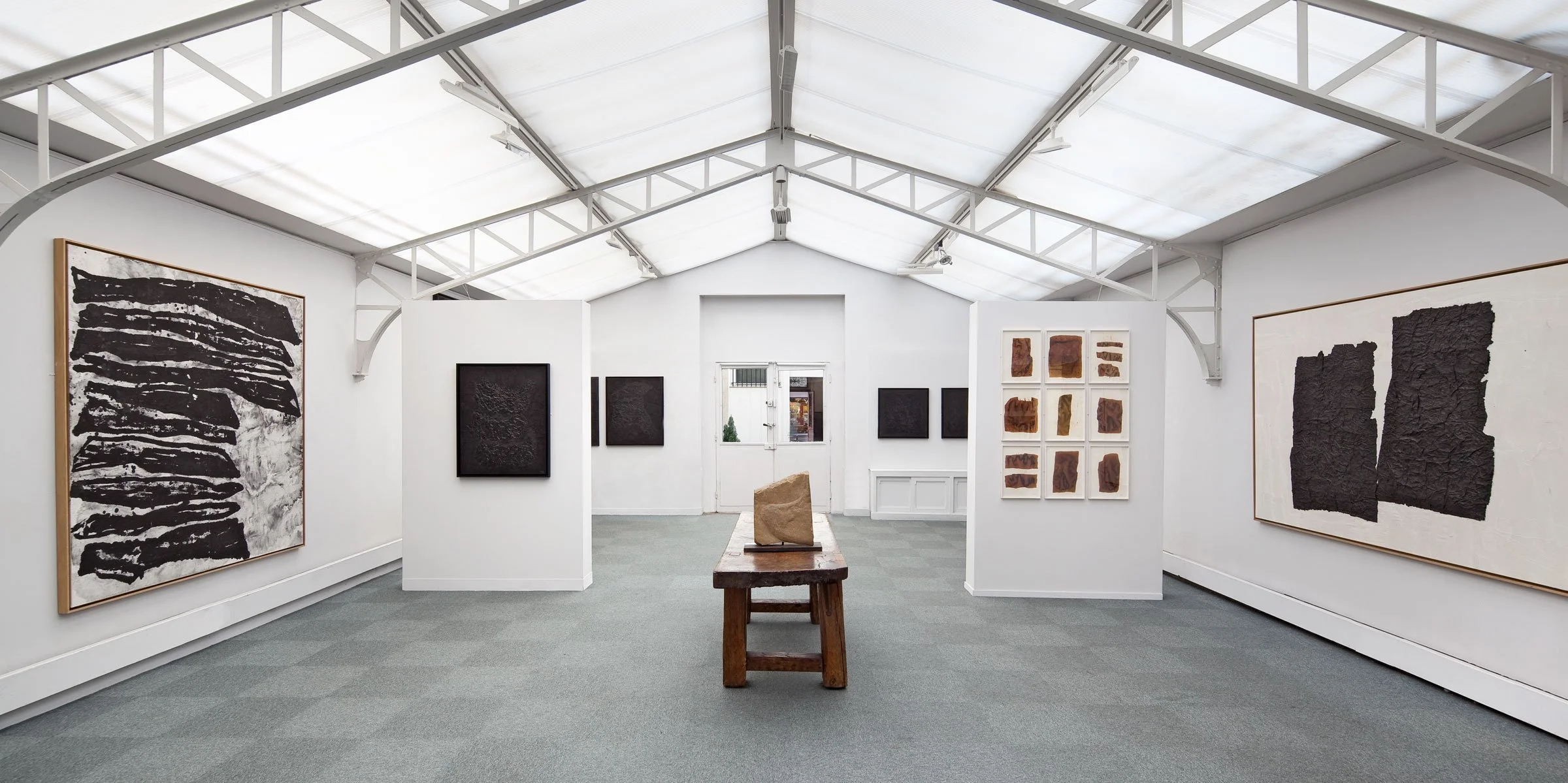 Exhibition-Tale-of-the-11th-Day-Yang-Jiechang-Jeanne-Bucher-Jaeger-2011-11.jpg