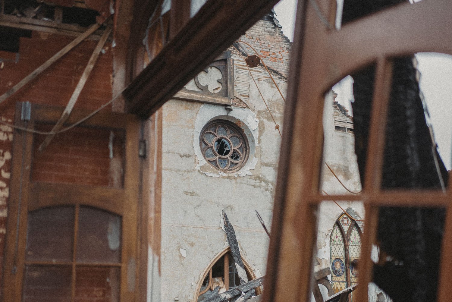 Broken Rosette Window