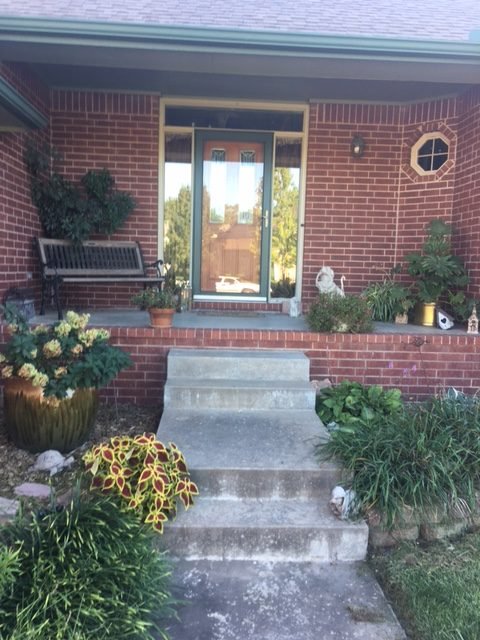 Yard of the Month - August 2021