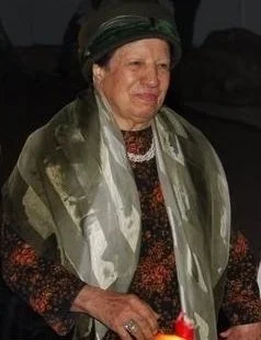 BUILDING A WORLD OF KINDNESS: The 10th Yartzeit of Rabbanit Bracha Kapach