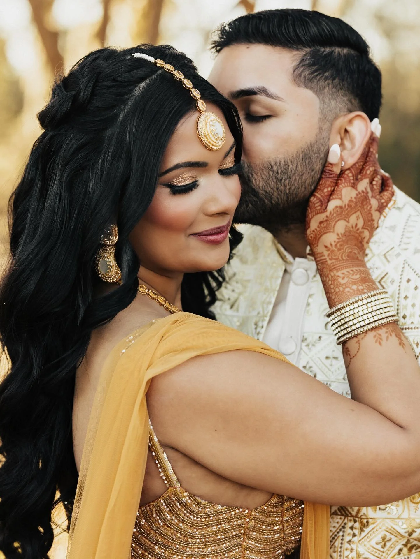 Wedding planning is a lot. But your trial? That part is actually fun 🤍

It starts with a conversation. We will ask about your dress, your hair, your everyday style, what you love and what you don&rsquo;t. From there, we build your look step by step.