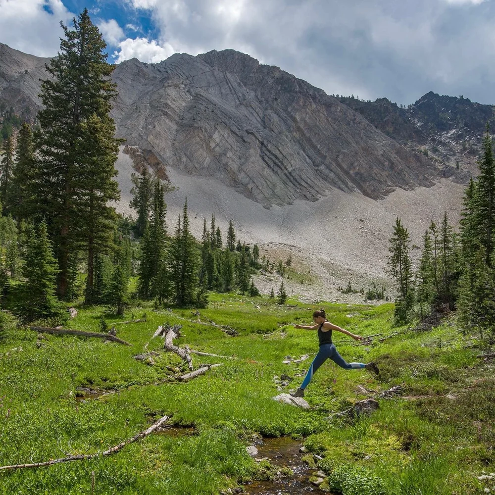 📚My favorite reads from last year! 

I love sharing this post every year because I also get to find out what YOU all loved reading last year. So here are the books I loved (drop yours in the comments):

&bull; Nightbitch by Rachel Yoder @raijoy - I&