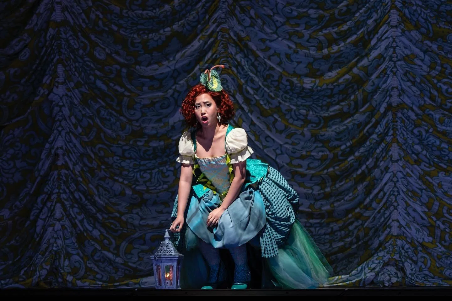 babsi is back 🎀

le nozze di figaro plays until november 30 at lyric opera of chicago!!! come see if barbarina ever ends up finding that pin

📸Liz Lauren @aka_lizlauren