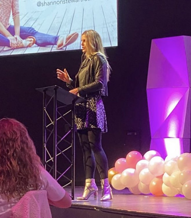 Christian Speaker Shannon Stewart | Faith, Redemption & Real Stories