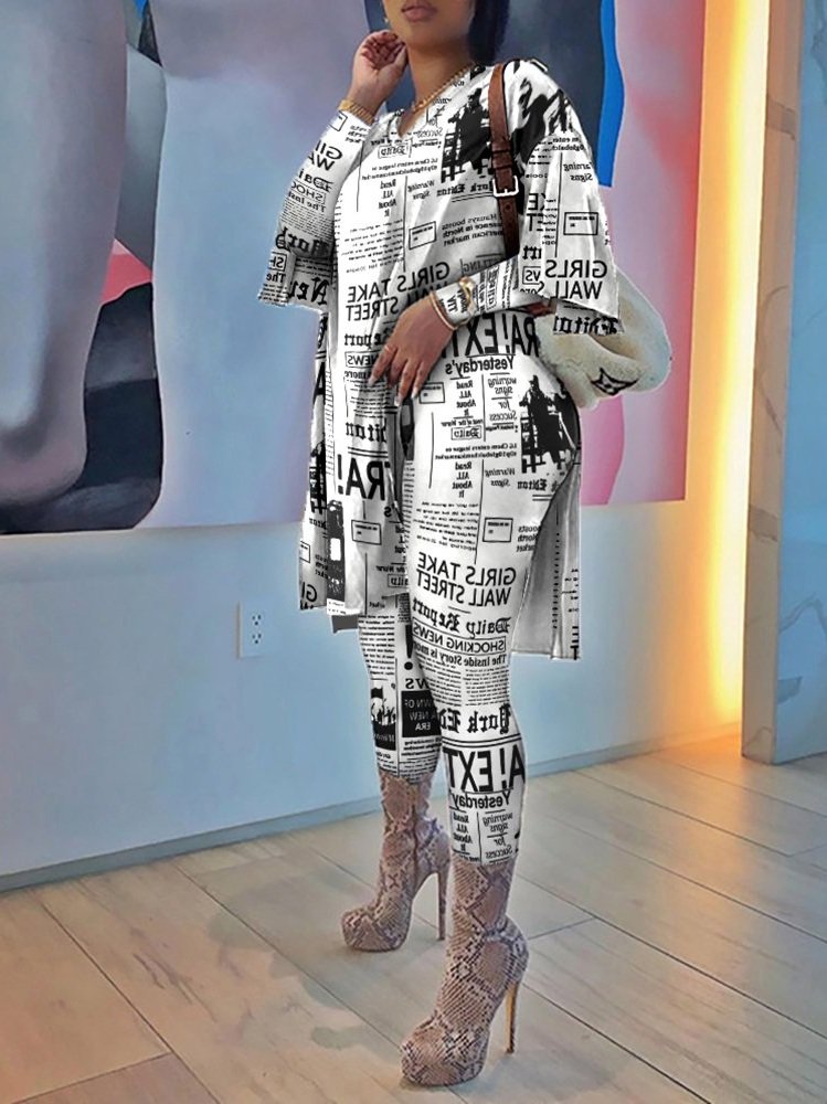 Women’s Newspaper Print Outfits.